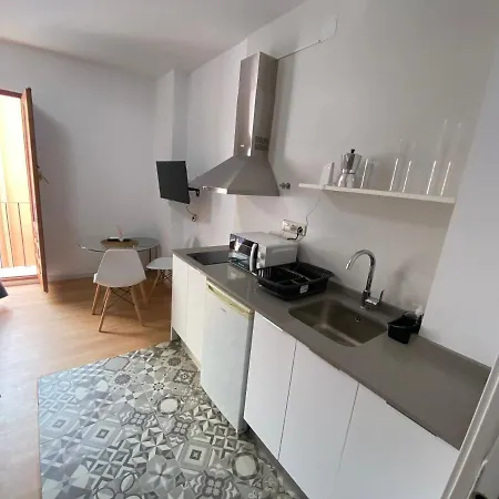Boutique Anne By Vive La Vila מלון דירות